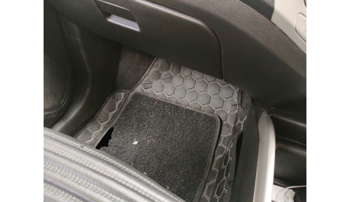 2019 Maruti Baleno ZETA PETROL 1.2, Petrol, Manual, 58,421 km, interior