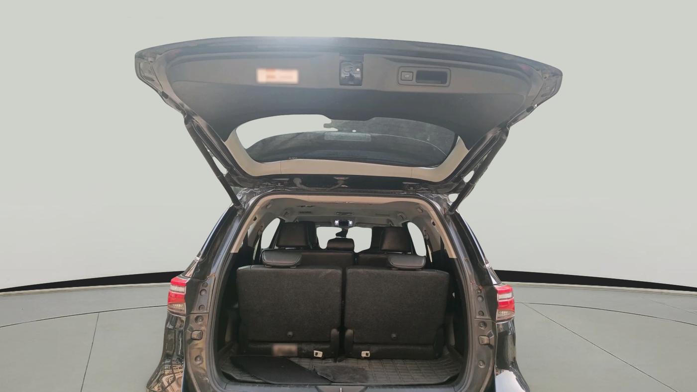 2021 Toyota Fortuner 4X2 AT 2.7 PETROL, Petrol, Automatic, 30,748 km, exterior
