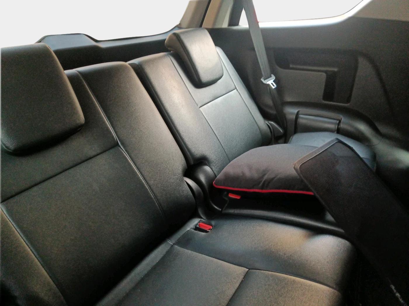 2021 Toyota Fortuner 4X2 AT 2.7 PETROL, Petrol, Automatic, 30,748 km, interior