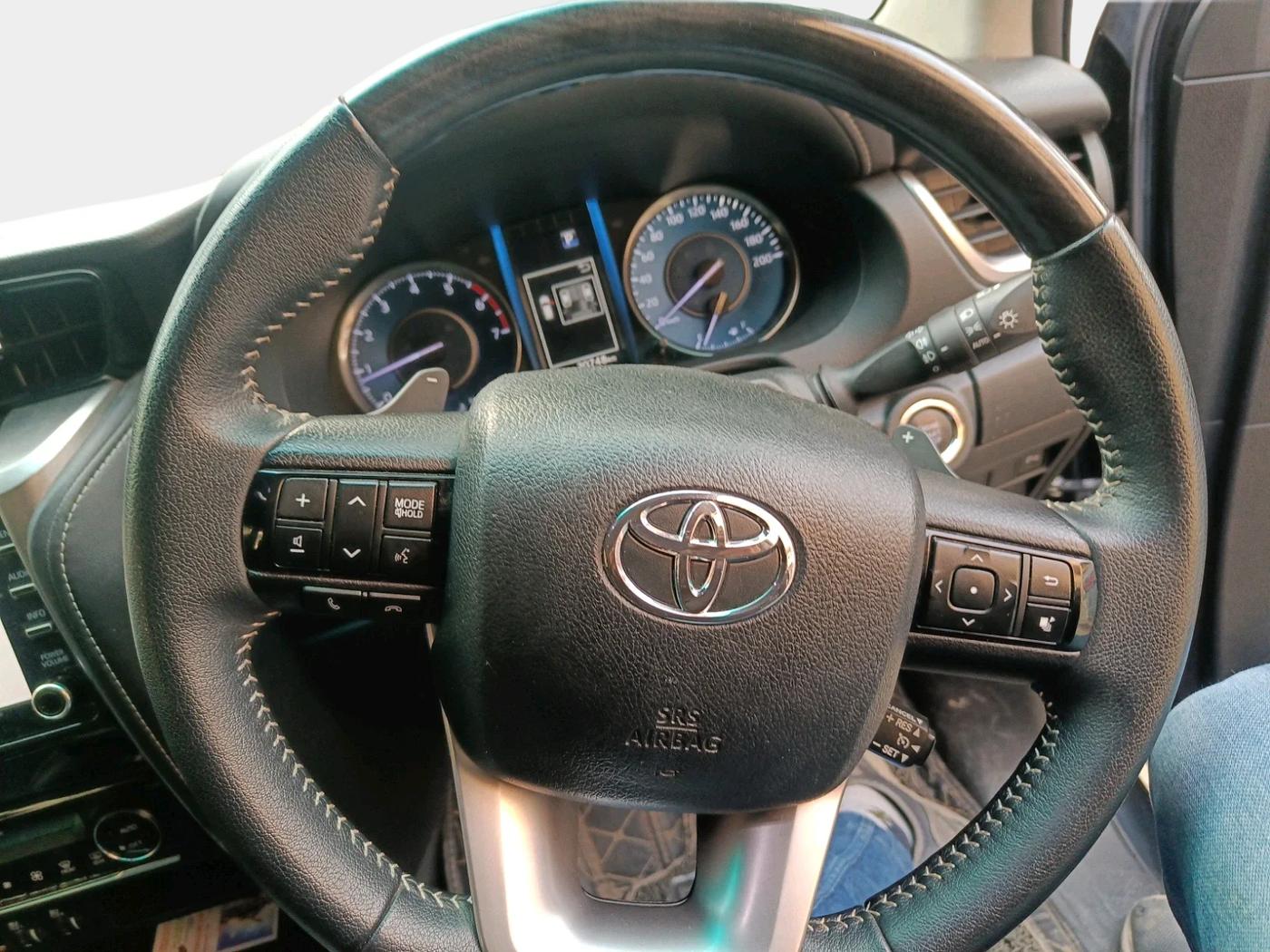 2021 Toyota Fortuner 4X2 AT 2.7 PETROL, Petrol, Automatic, 30,748 km, interior