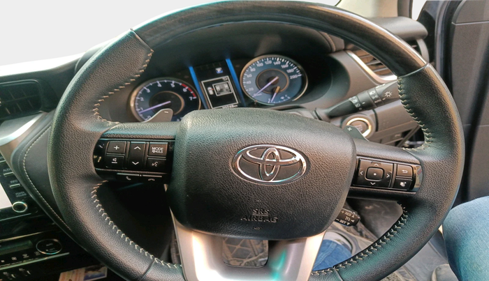 2021 Toyota Fortuner 4X2 AT 2.7 PETROL, Petrol, Automatic, 30,748 km, interior