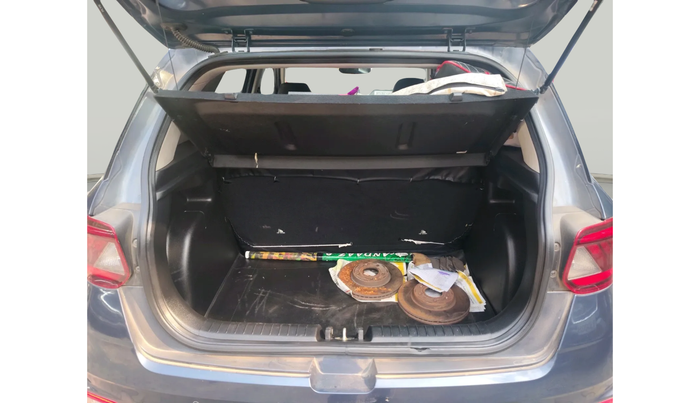 2021 Hyundai VENUE S 1.2, Petrol, Manual, 51,068 km, exterior