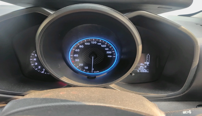 2021 Hyundai VENUE S 1.2, Petrol, Manual, 51,068 km, interior