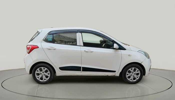 2015 Hyundai Grand i10 MAGNA 1.2 KAPPA VTVT, Petrol, Manual, 1,52,053 km, exterior