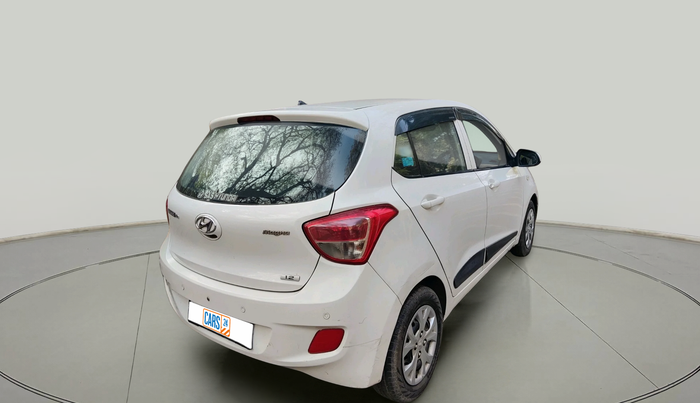 2015 Hyundai Grand i10 MAGNA 1.2 KAPPA VTVT, Petrol, Manual, 1,52,053 km, exterior