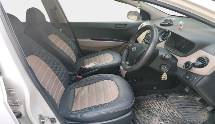 2015 Hyundai Grand i10 MAGNA 1.2 KAPPA VTVT, Petrol, Manual, 1,52,053 km, interior