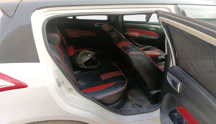 2013 Maruti Swift VXI, Petrol, Manual, 79,765 km, interior