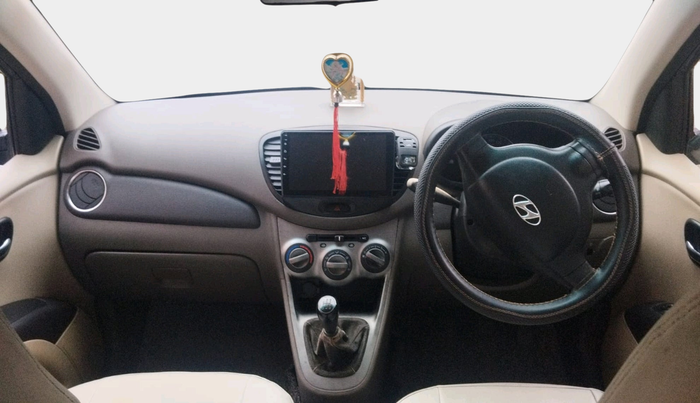 2011 Hyundai i10 MAGNA 1.2, Petrol, Manual, 84,517 km, interior