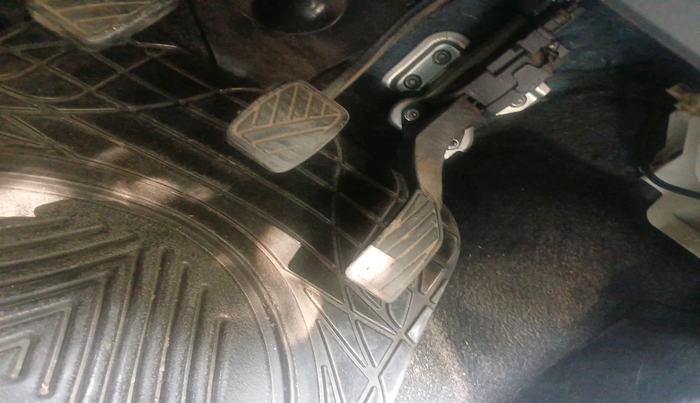 2015 Maruti Swift VXI, Petrol, Manual, 39,588 km, interior