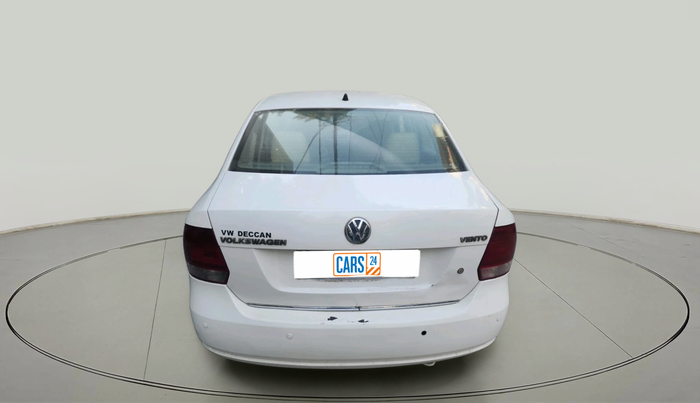 2011 Volkswagen Vento HIGHLINE 1.6 MPI, Petrol, Manual, 1,17,970 km, exterior