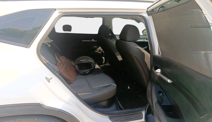 2021 KIA SELTOS HTK PLUS AT 1.5 DIESEL, Diesel, Automatic, 94,232 km, interior