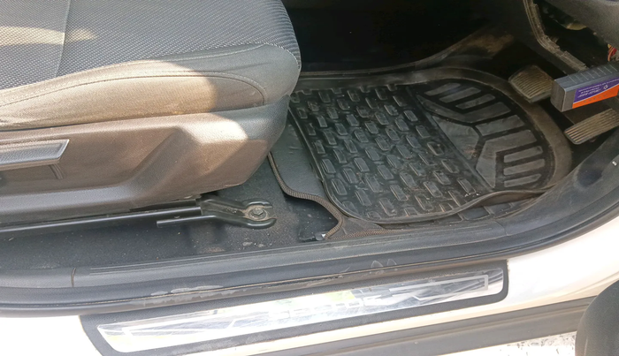 2021 KIA SELTOS HTK PLUS AT 1.5 DIESEL, Diesel, Automatic, 94,232 km, interior