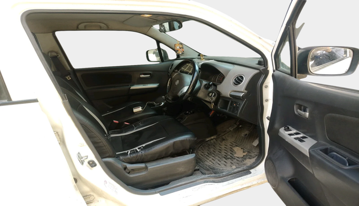 2011 Maruti Wagon R 1.0 VXI, Petrol, Manual, 1,00,905 km, interior