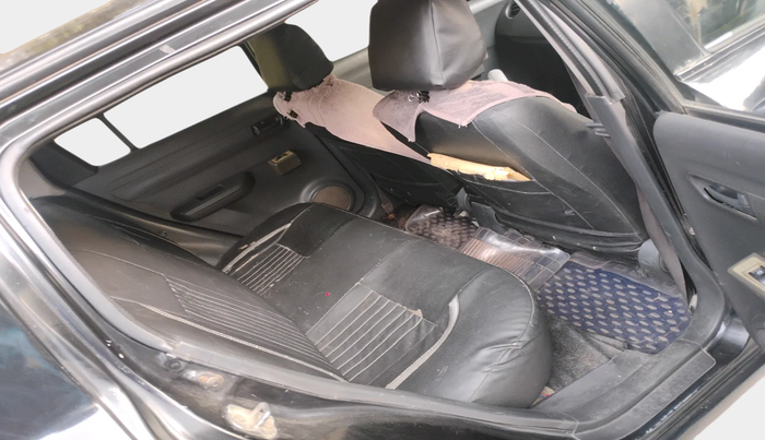 2011 Maruti Swift LXI, Petrol, Manual, 1,39,029 km, interior
