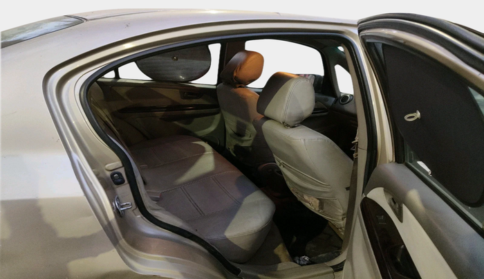 2010 Maruti SX4 VXI CNG, Petrol, Manual, 3,27,000 km, interior