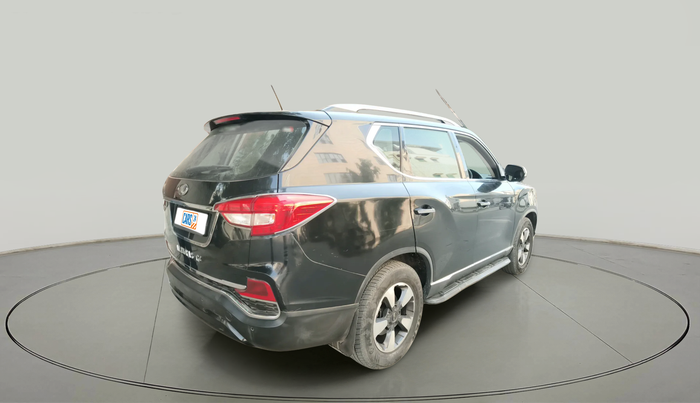 2022 Mahindra ALTURAS G4 2WD AT, Diesel, Automatic, 93,711 km, exterior
