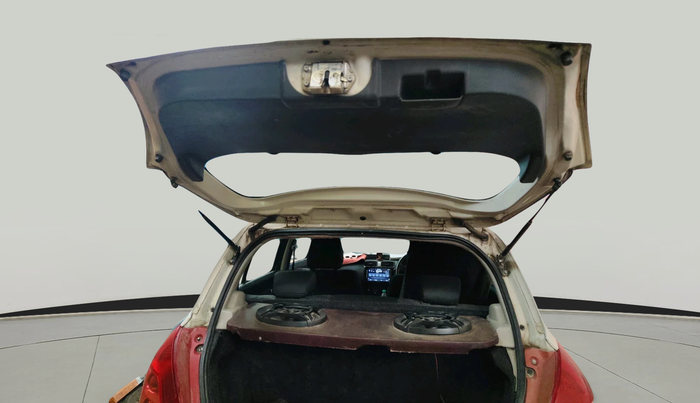 2011 Maruti Swift VXI, Petrol, Manual, 1,96,189 km, exterior