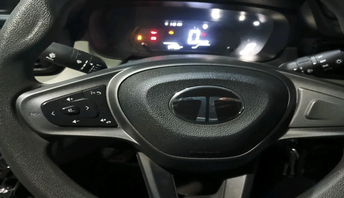 2025 Tata PUNCH Adventure (S) iCNG, Petrol, Manual, 9,478 km, interior