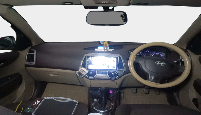 2011 Hyundai i20 MAGNA 1.2, Petrol, Manual, 98,602 km, interior