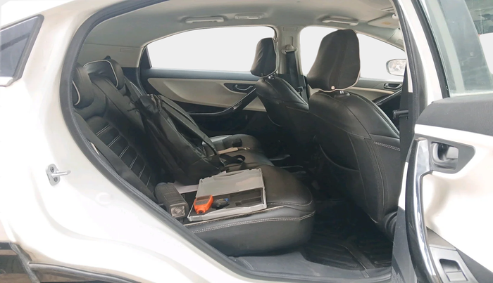 2024 Tata Curvv Pure Plus 1.2 Petrol 7DCA, Petrol, Automatic, 14,638 km, interior