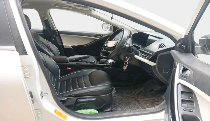 2024 Tata Curvv Pure Plus 1.2 Petrol 7DCA, Petrol, Automatic, 14,638 km, interior