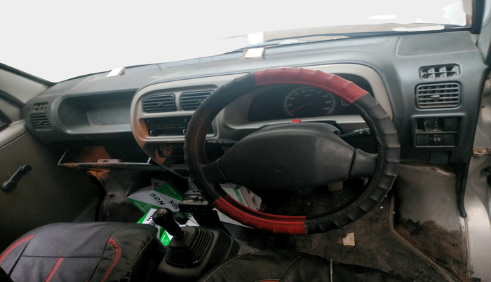 2011 Maruti Eeco 5 STR WITH A/C+HTR, Petrol, Manual, 1,234 km, interior