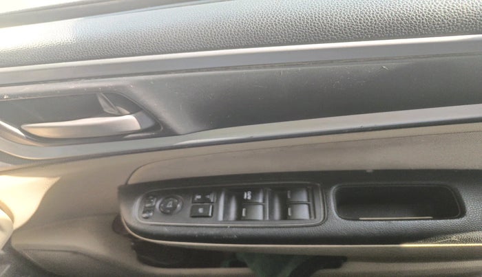 2021 Honda Amaze 1.2L I-VTEC S, Petrol, Manual, 84,184 km, interior