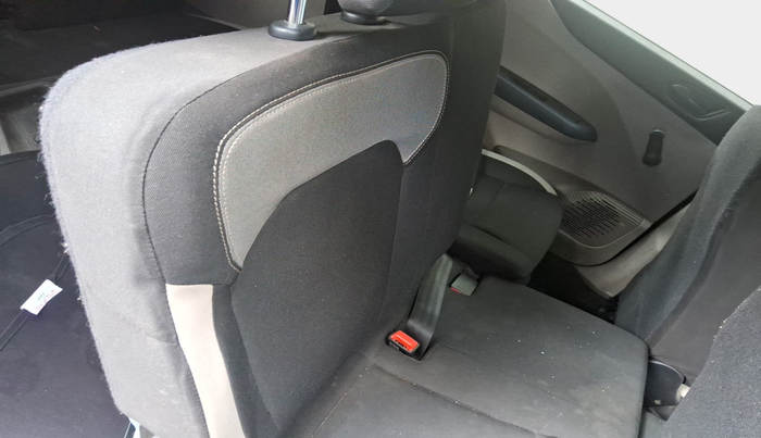 2019 Renault TRIBER RXL MT, Petrol, Manual, 99,243 km, interior