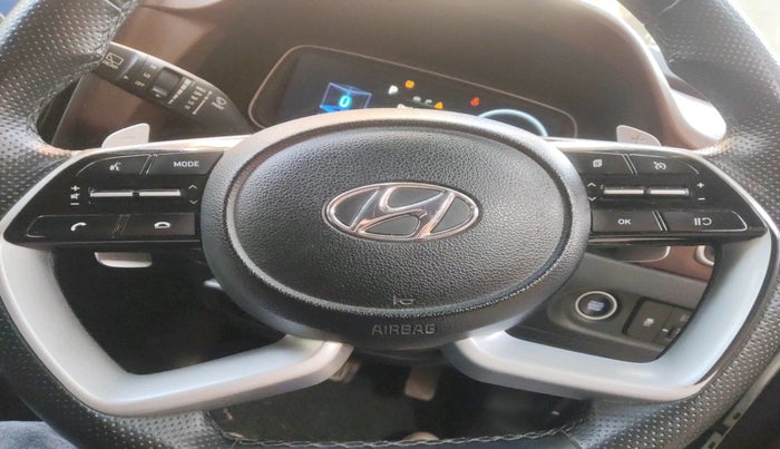 2021 Hyundai ALCAZAR PLATINUM(O) 6STR 1.5 AT, Diesel, Automatic, 94,290 km, interior