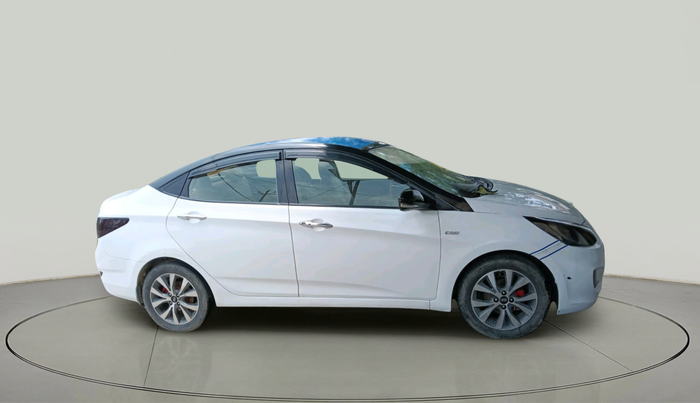 2015 Hyundai Verna FLUIDIC 1.6 CRDI SX AT, Diesel, Automatic, 1,13,724 km, exterior
