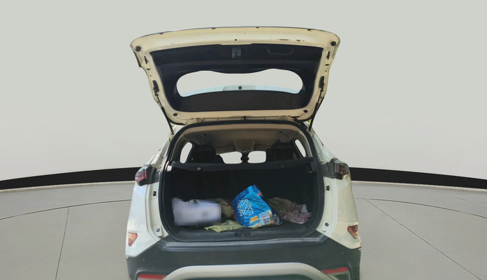 2019 Tata Harrier XZ 2.0L, Diesel, Manual, 1,14,583 km, exterior