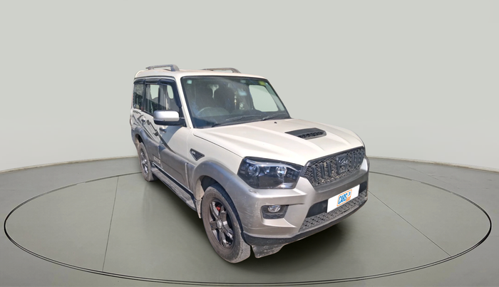 2017 Mahindra Scorpio S10 1.99 INTELLI-HYBRID, Diesel, Manual, 40,126 km, exterior