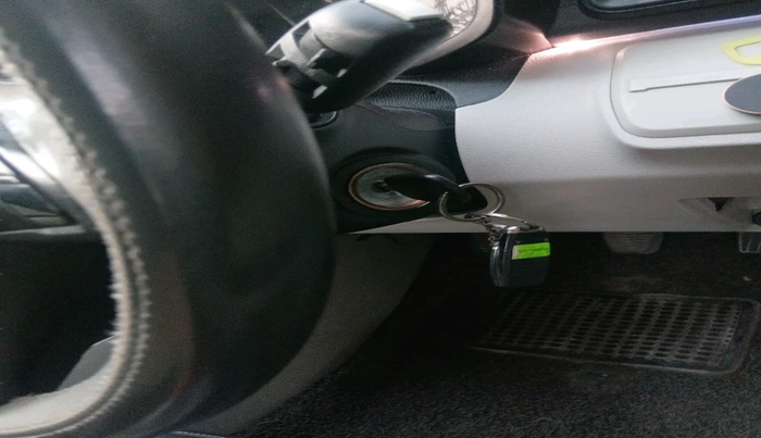 2019 Mahindra XUV300 W4 1.5 DIESEL, Diesel, Manual, 76,824 km, interior