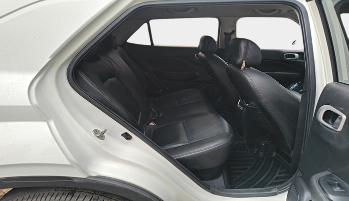 2020 Hyundai VENUE S 1.2, Petrol, Manual, 1,03,758 km, interior