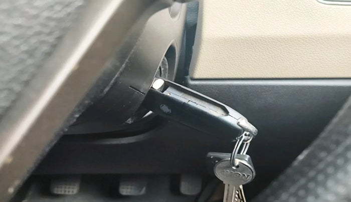 2015 Tata Zest XM PETROL, Petrol, Manual, 1,56,618 km, interior