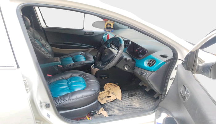 2018 Hyundai Xcent BASE 1.2, Petrol, Manual, 66,094 km, interior
