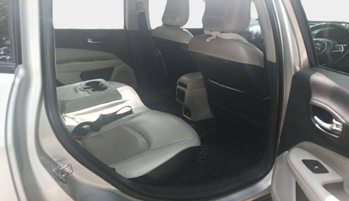 2017 Jeep Compass LIMITED 2.0 DIESEL, Diesel, Manual, 1,09,283 km, interior