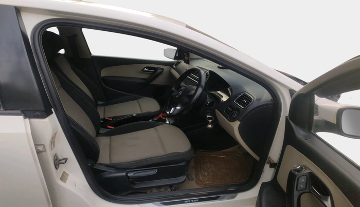 2013 Volkswagen Polo GT TSI AT, Petrol, Automatic, 1,25,821 km, interior