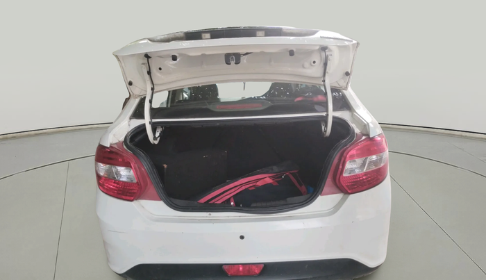 2016 Tata Zest XMS PETROL, Petrol, Manual, 1,06,519 km, exterior