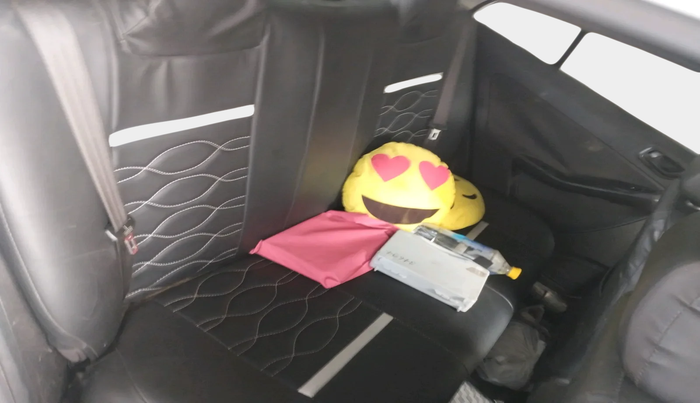 2016 Tata Zest XMS PETROL, Petrol, Manual, 1,06,519 km, interior