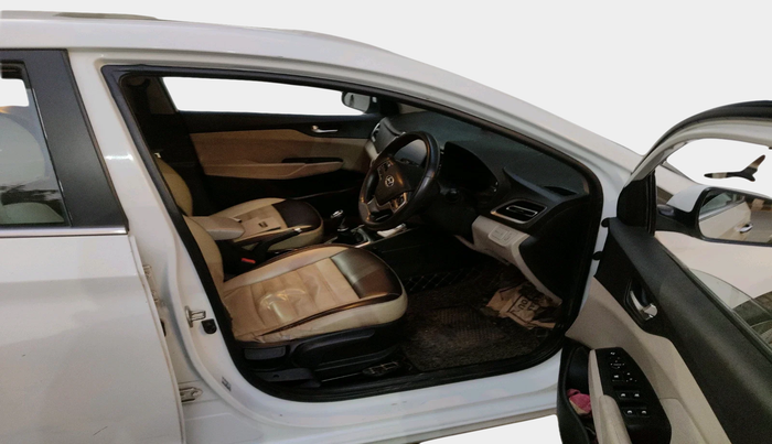 2022 Hyundai Verna SX 1.5 VTVT, Petrol, Manual, 54,818 km, interior