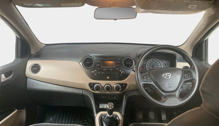 2016 Hyundai Grand i10 SPORTZ 1.2 KAPPA VTVT, Petrol, Manual, 1,06,846 km, interior
