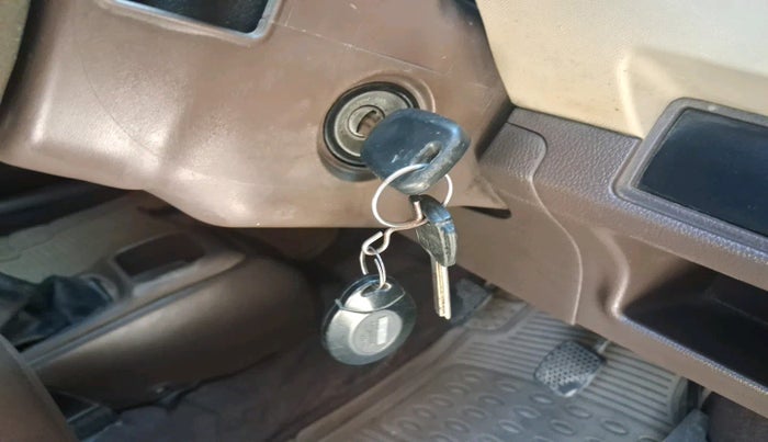 2010 Maruti Zen Estilo LXI CNG, Petrol, Manual, 1,09,889 km, interior