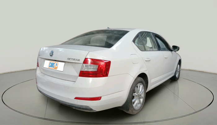 2016 Skoda Octavia STYLE PLUS AT 1.8 TSI, Petrol, Automatic, 1,10,823 km, exterior
