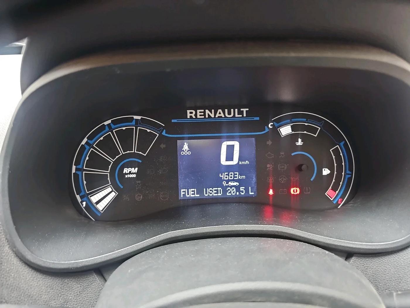 2024 Renault Kwid RXL(O) 1.0L, Petrol, Manual, 4,683 km, interior