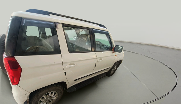 2016 Mahindra TUV300 T8, Diesel, Manual, 83,697 km, exterior