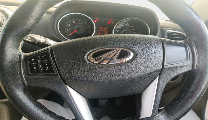 2016 Mahindra TUV300 T8, Diesel, Manual, 83,697 km, interior