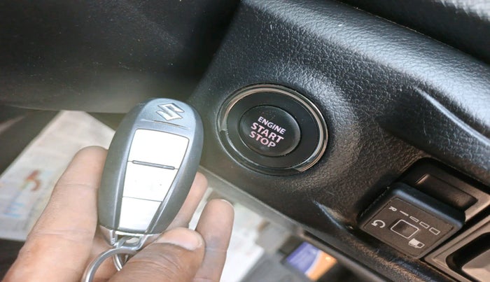 2022 Maruti Vitara Brezza VXI, Petrol, Manual, 63,998 km, interior