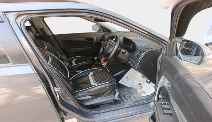 2022 Maruti Vitara Brezza VXI, Petrol, Manual, 63,998 km, interior