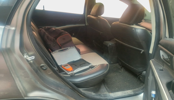 2017 Maruti S Cross SIGMA 1.3, Diesel, Manual, 1,97,001 km, interior